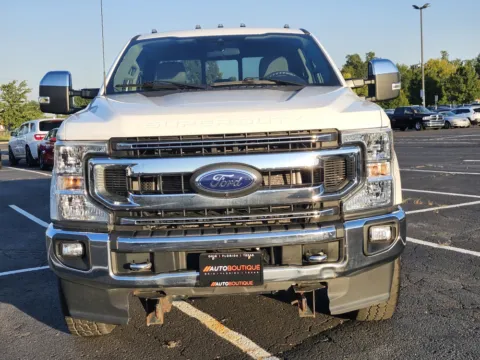 Another view of 2022 Ford Super Duty F-350 SRW XLT for sale in Columbus, OH at Auto Boutique Ohio