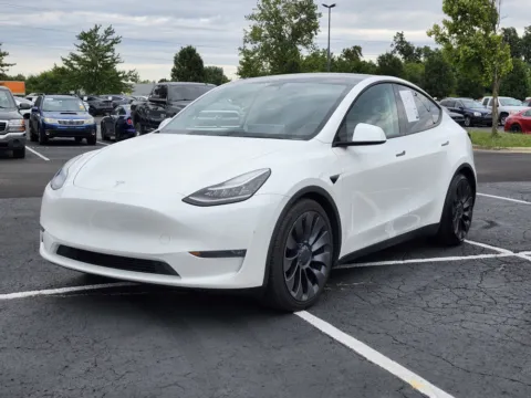 More photos of 2020 Tesla Model Y Performance at Auto Boutique Ohio, OH