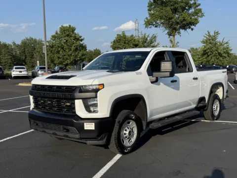 More photos of 2021 Chevrolet Silverado 2500HD Work Truck at Auto Boutique Ohio, OH