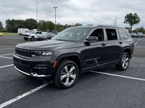 More photos of 2022 Jeep Grand Cherokee L Limited at Auto Boutique Ohio, OH