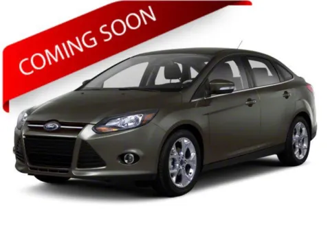 Blue 2013 Ford Focus SE for sale in Columbus, OH