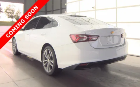 More photos of 2021 Chevrolet Malibu LT at Auto Boutique Ohio, OH