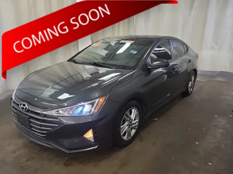 Gray 2020 Hyundai Elantra SEL for sale in Columbus, OH