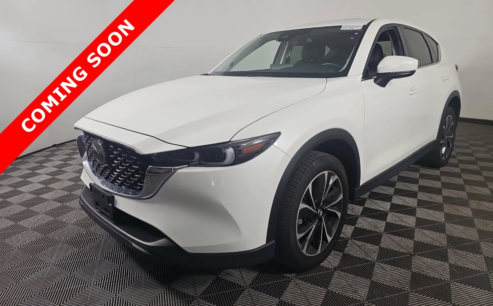 White 2022 Mazda CX-5 2.5 S Premium Package for sale in Columbus, OH