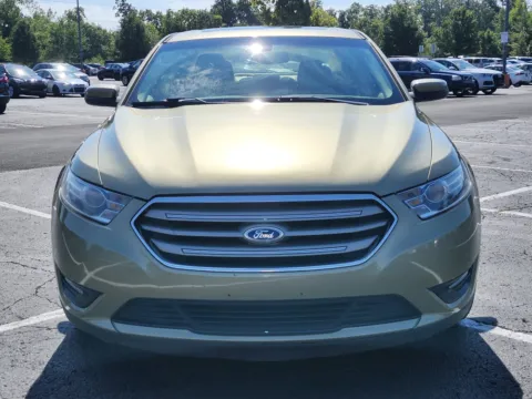 Another view of 2013 Ford Taurus SEL for sale in Columbus, OH at Auto Boutique Ohio