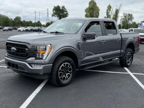 More photos of 2021 Ford F-150 XLT at Auto Boutique Ohio, OH