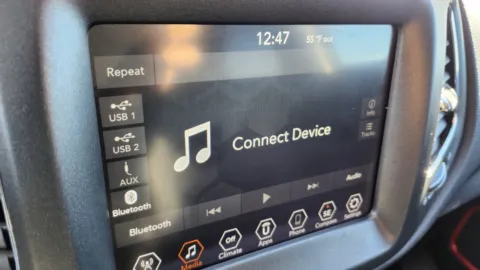 More photos of 2021 Jeep Compass Trailhawk at Auto Boutique Ohio, OH