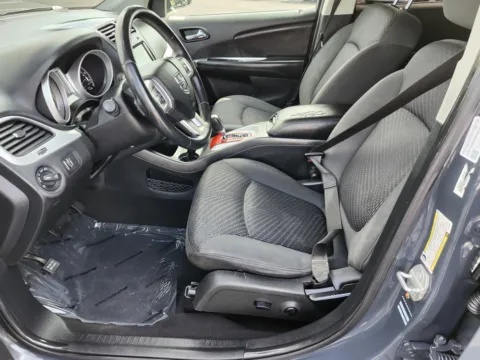 More photos of 2018 Dodge Journey SXT at Auto Boutique Ohio, OH