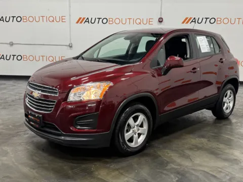 More photos of 2016 Chevrolet Trax LS at Auto Boutique Ohio, OH