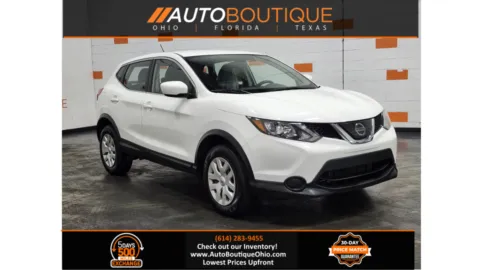 White 2019 Nissan Rogue Sport S for sale in Columbus, OH