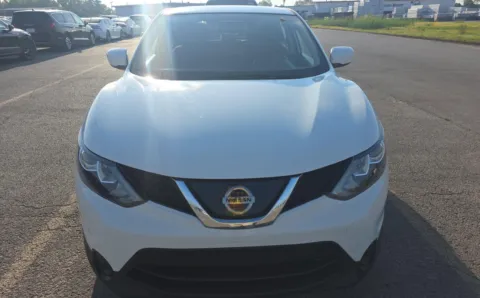 Another view of 2019 Nissan Rogue Sport S for sale in Columbus, OH at Auto Boutique Ohio