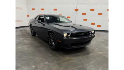 Blue 2019 Dodge Challenger SXT for sale in Columbus, OH