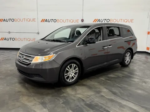 More photos of 2013 Honda Odyssey EX at Auto Boutique Ohio, OH