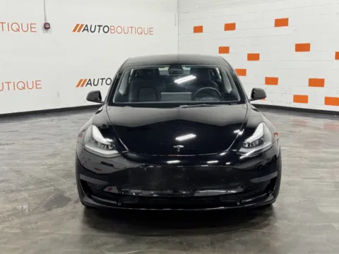 More photos of 2023 Tesla Model 3 at Auto Boutique Ohio, OH
