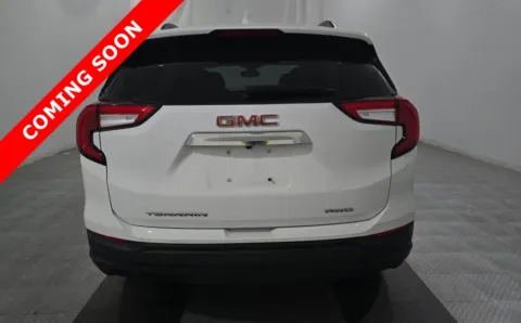 More photos of 2023 GMC Terrain SLE at Auto Boutique Ohio, OH