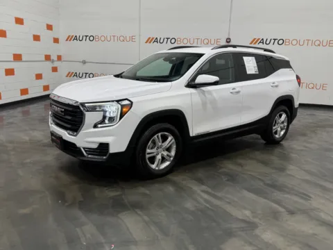 More photos of 2023 GMC Terrain SLE at Auto Boutique Ohio, OH