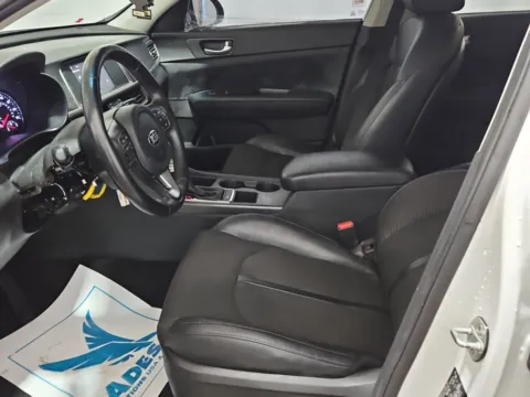 More photos of 2018 Kia Optima S at Auto Boutique Ohio, OH
