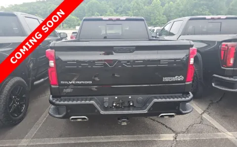 More photos of 2023 Chevrolet Silverado 1500 High Country at Auto Boutique Ohio, OH
