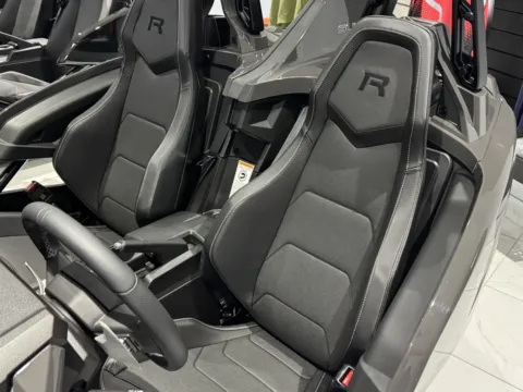 More photos of 2025 POLARIS SLINGSHOT R AUTODRIVE at Auto Boutique Ohio, OH
