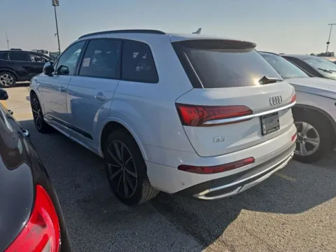 Another view of 2020 Audi Q7 Premium Plus for sale in Columbus, OH at Auto Boutique Ohio