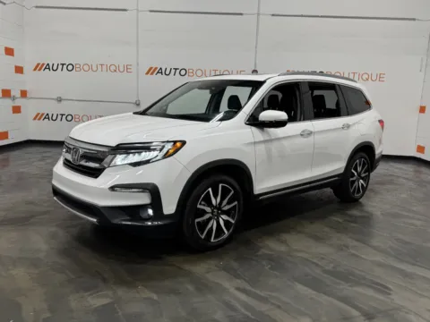 More photos of 2021 Honda Pilot Elite at Auto Boutique Ohio, OH