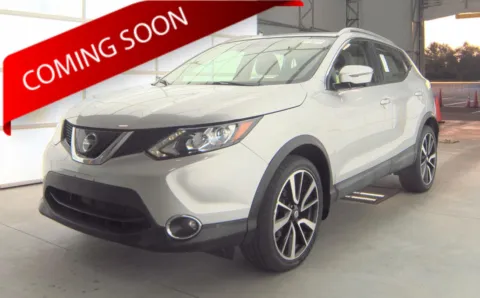 Silver 2019 Nissan Rogue Sport SL for sale in Columbus, OH