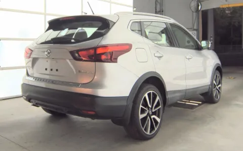 Another view of 2019 Nissan Rogue Sport SL for sale in Columbus, OH at Auto Boutique Ohio