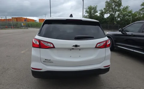 More photos of 2020 Chevrolet Equinox LS at Auto Boutique Ohio, OH