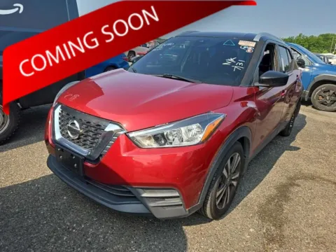 Red 2020 Nissan Kicks SV for sale in Columbus, OH