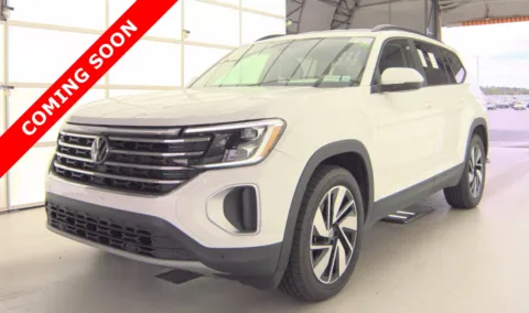 White 2024 Volkswagen Atlas 2.0T SE w/Technology for sale in Columbus, OH