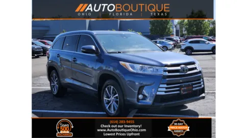 Blue 2019 Toyota Highlander XLE for sale in Columbus, OH
