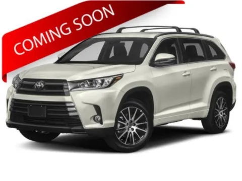 Blue 2019 Toyota Highlander for sale in Columbus, OH