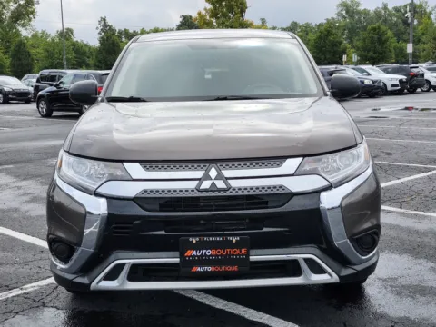 Another view of 2019 Mitsubishi Outlander ES for sale in Columbus, OH at Auto Boutique Ohio