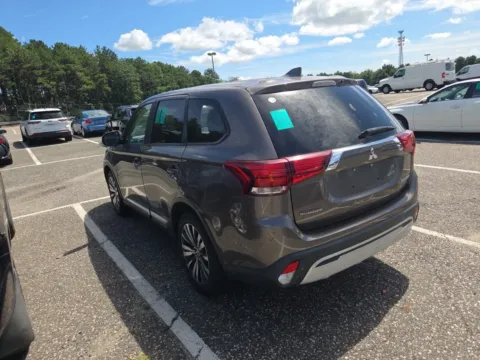 Another view of 2019 Mitsubishi Outlander ES for sale in Columbus, OH at Auto Boutique Ohio