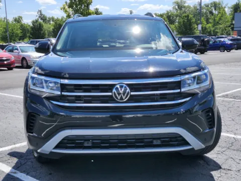 Another view of 2023 Volkswagen Atlas 3.6L V6 SE w/Technology for sale in Columbus, OH at Auto Boutique Ohio