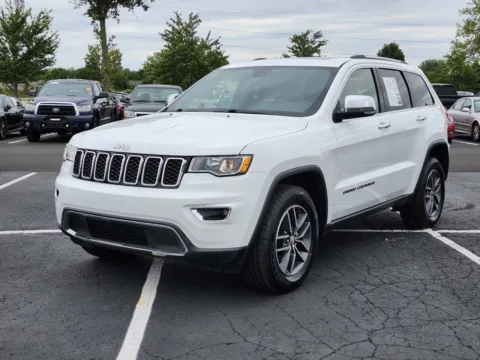 More photos of 2018 Jeep Grand Cherokee Limited at Auto Boutique Ohio, OH