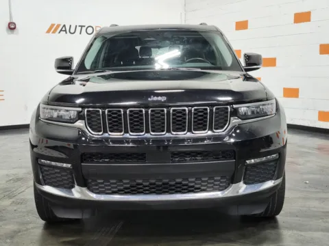 Another view of 2022 Jeep Grand Cherokee L Limited for sale in Columbus, OH at Auto Boutique Ohio