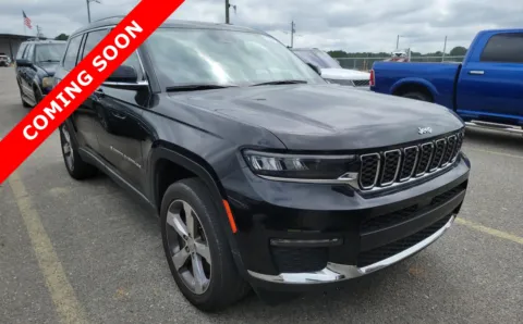 Another view of 2022 Jeep Grand Cherokee L Limited for sale in Columbus, OH at Auto Boutique Ohio