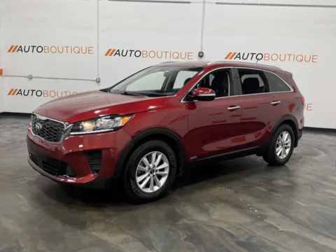 More photos of 2020 Kia Sorento LX at Auto Boutique Ohio, OH