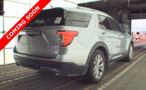 More photos of 2024 Ford Explorer Limited at Auto Boutique Ohio, OH