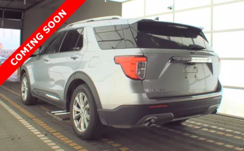 More photos of 2024 Ford Explorer Limited at Auto Boutique Ohio, OH