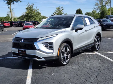 More photos of 2022 Mitsubishi Eclipse Cross SE at Auto Boutique Ohio, OH