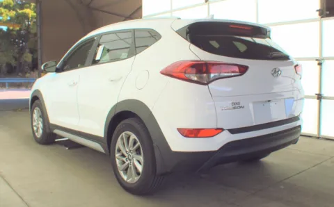 More photos of 2018 Hyundai Tucson SEL at Auto Boutique Ohio, OH