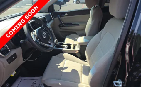 More photos of 2022 Kia Sportage LX at Auto Boutique Ohio, OH