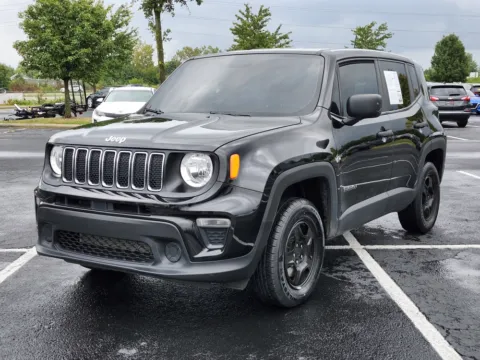 More photos of 2020 Jeep Renegade Sport at Auto Boutique Ohio, OH