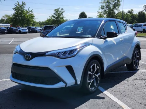 More photos of 2020 Toyota C-HR XLE at Auto Boutique Ohio, OH