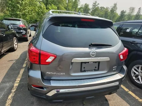 More photos of 2020 Nissan Pathfinder SV at Auto Boutique Ohio, OH