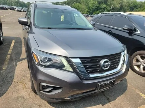 Another view of 2020 Nissan Pathfinder SV for sale in Columbus, OH at Auto Boutique Ohio