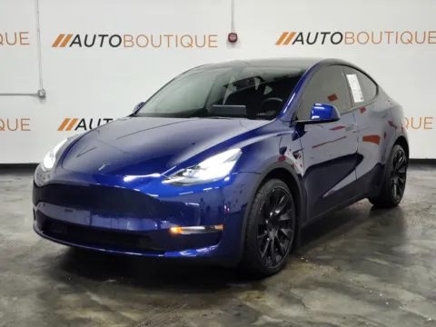 More photos of 2022 Tesla Model Y Long Range at Auto Boutique Ohio, OH