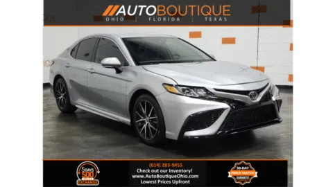 Silver 2022 Toyota Camry SE for sale in Columbus, OH